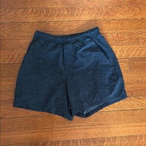 Lululemon Pace Breaker 5” Men’s Blue Stripped Athletic Shorts